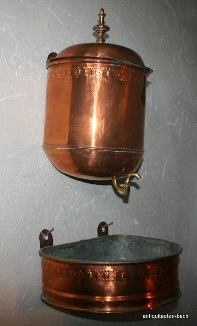 Antiker Wasserspender,Lavabo, Kupfer, Messing, Innen vernickelt