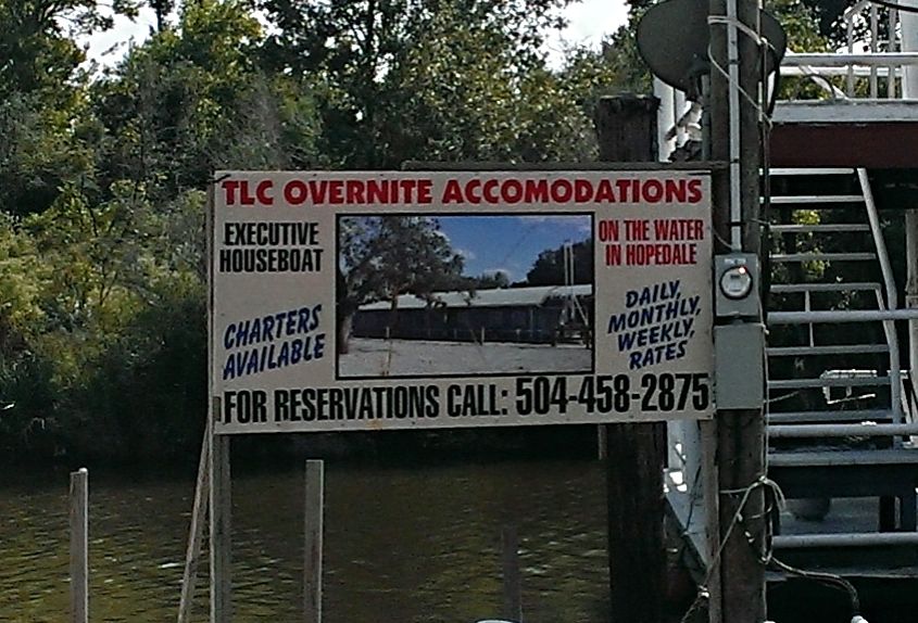 Lodging in Delacroix or Hopedale, La Dedicated To The Smallest Of Skiffs